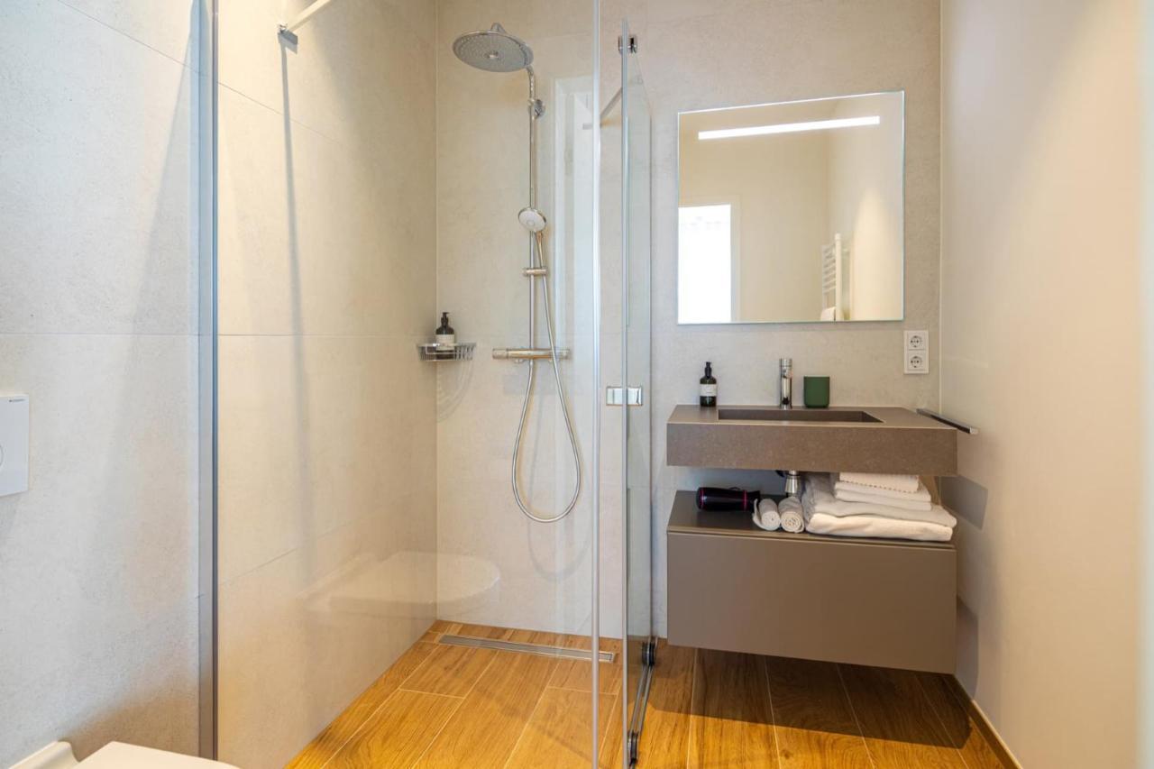 En Suite Bedrooms At Reckenthal House By Rentaroo Luxembourg Exterior photo