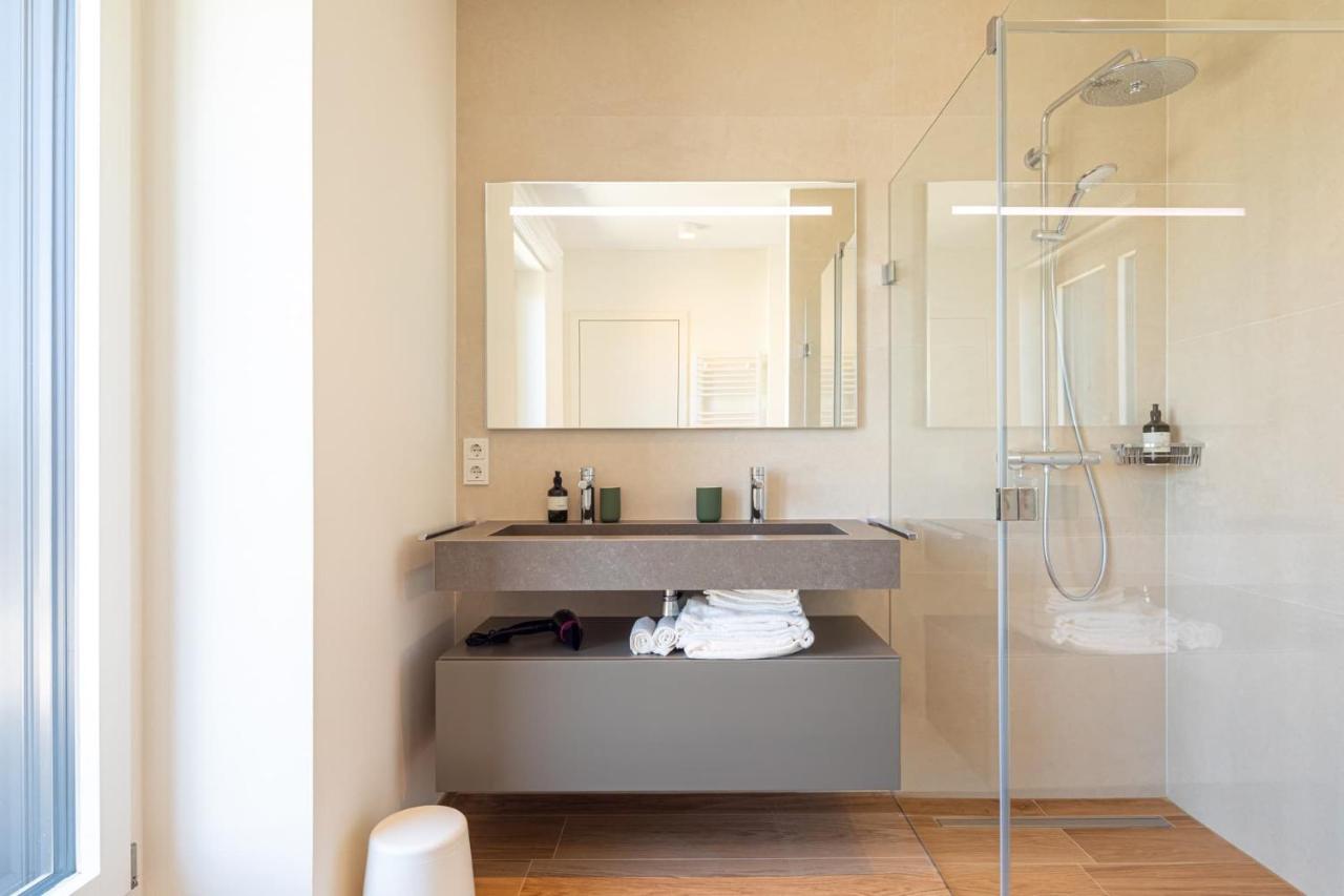 En Suite Bedrooms At Reckenthal House By Rentaroo Luxembourg Exterior photo