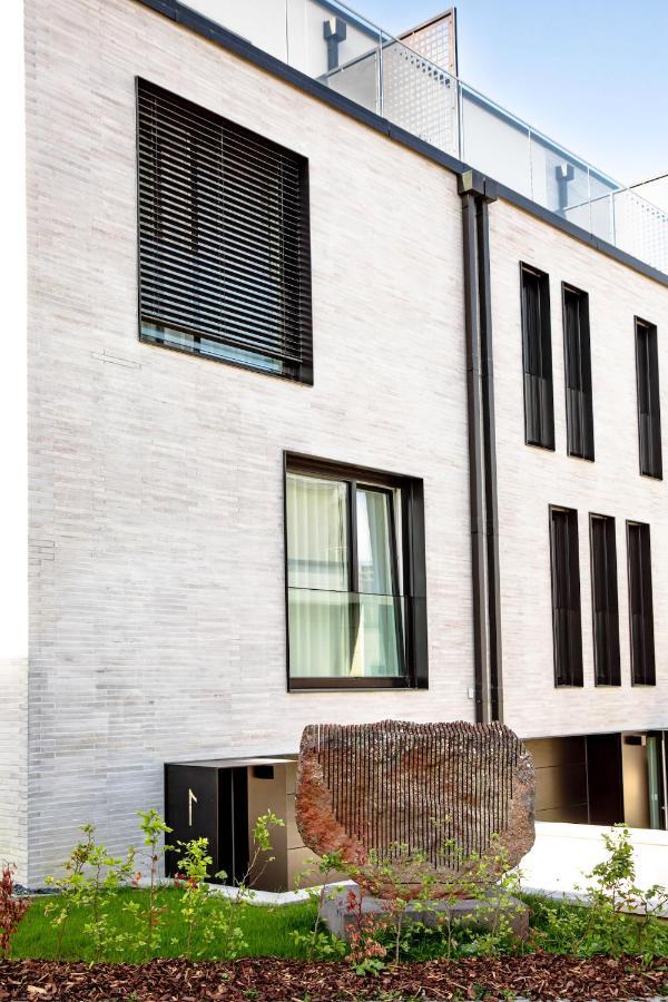 En Suite Bedrooms At Reckenthal House By Rentaroo Luxembourg Exterior photo